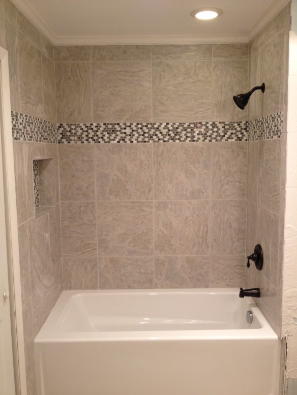Remodeled Bath With Decorative Tile Band